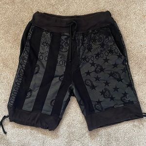 black scale x j money flag sweatshorts